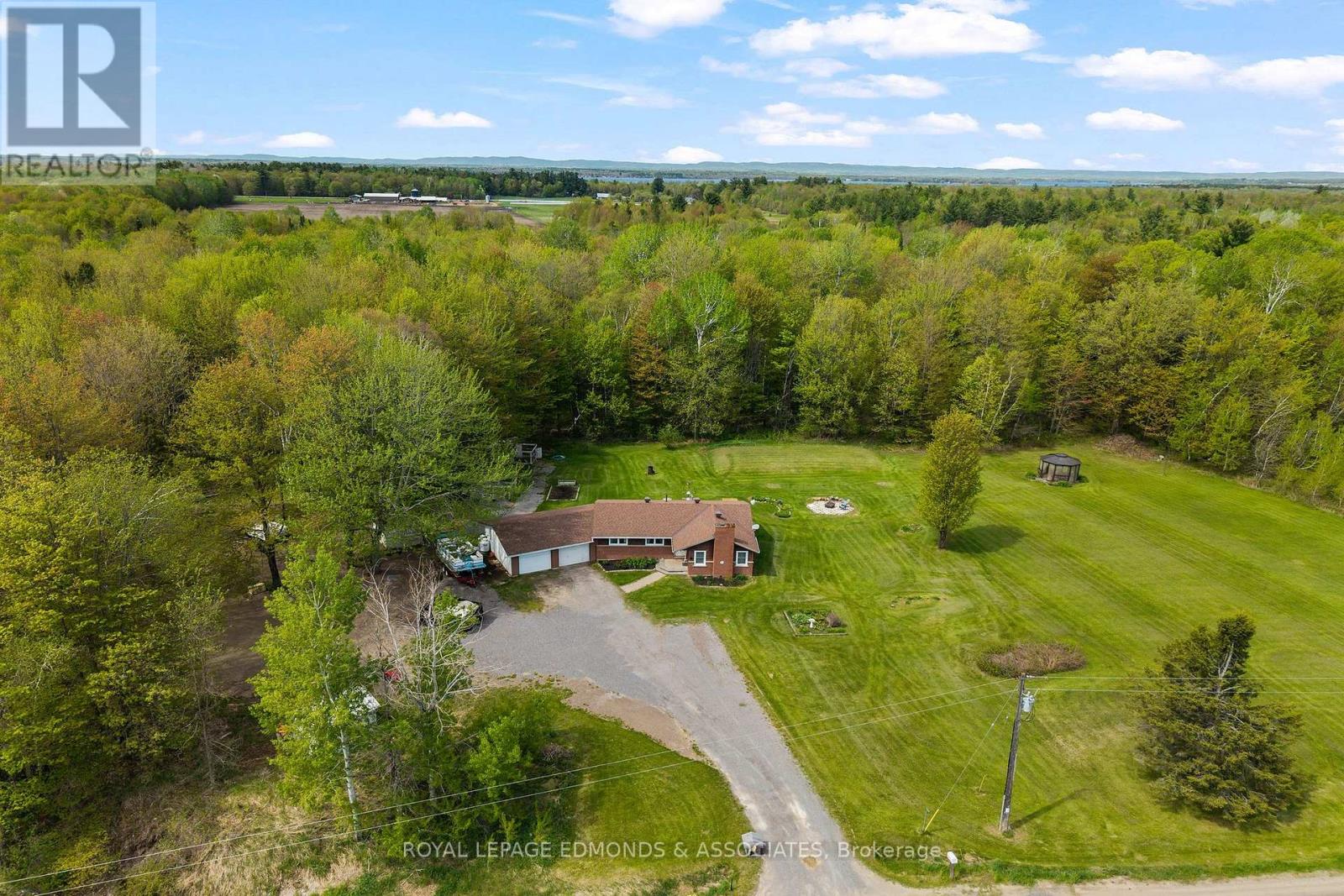346 Hila Road, Whitewater Region, Ontario  K8A 6W3 - Photo 1 - X13156122