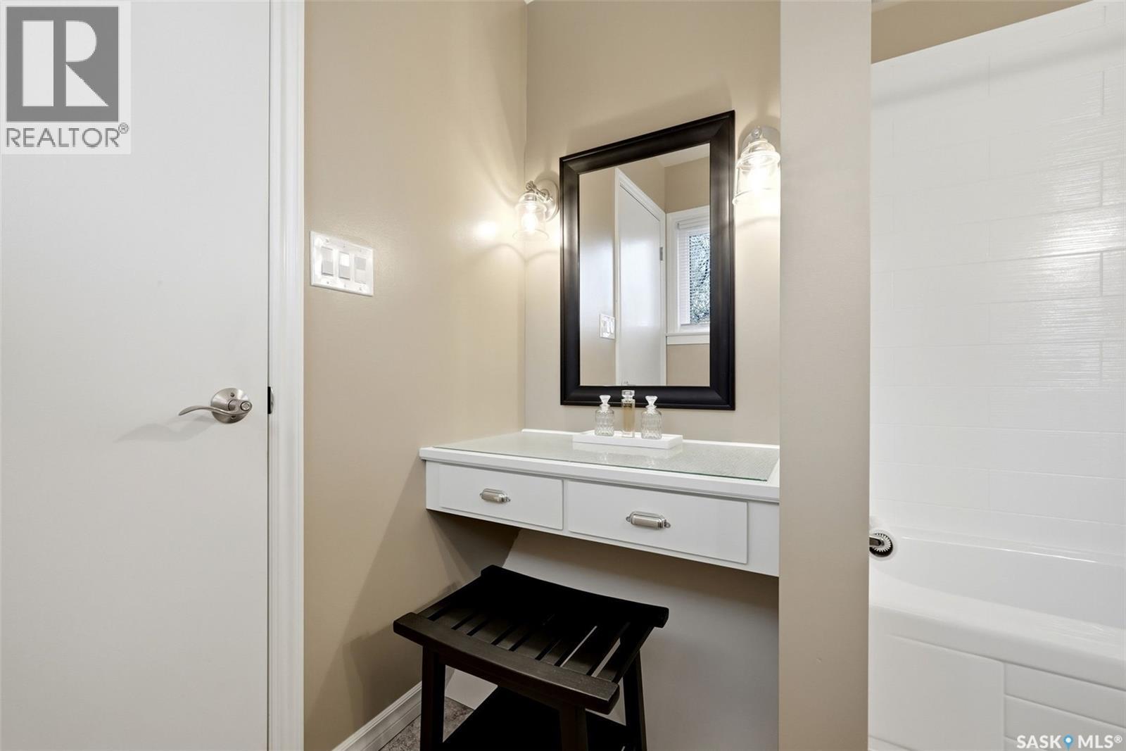 7 Cowie Road, Regina, Saskatchewan  S4S 6S2 - Photo 24 - SK036686