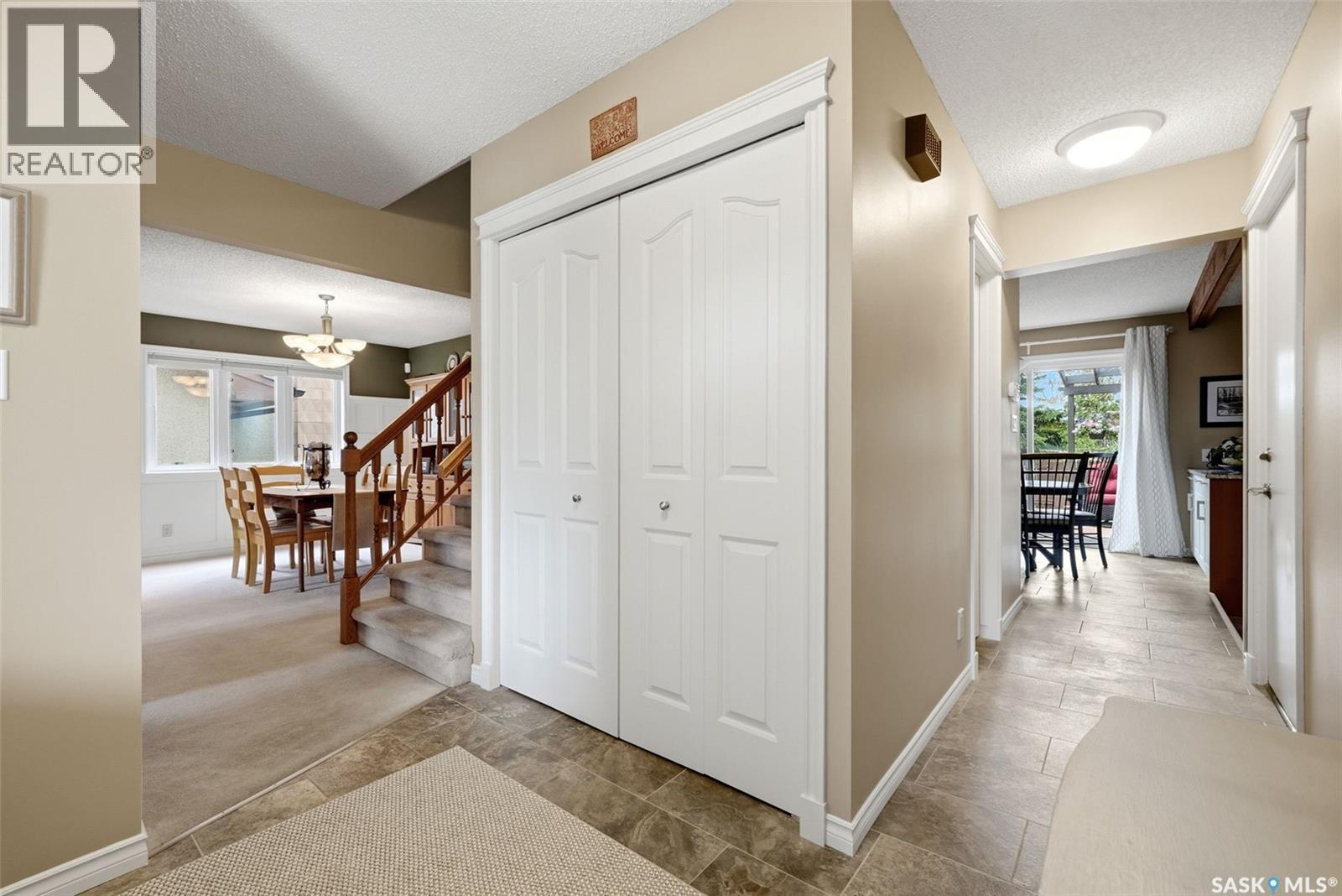 7 Cowie Road, Regina, Saskatchewan  S4S 6S2 - Photo 4 - SK036686