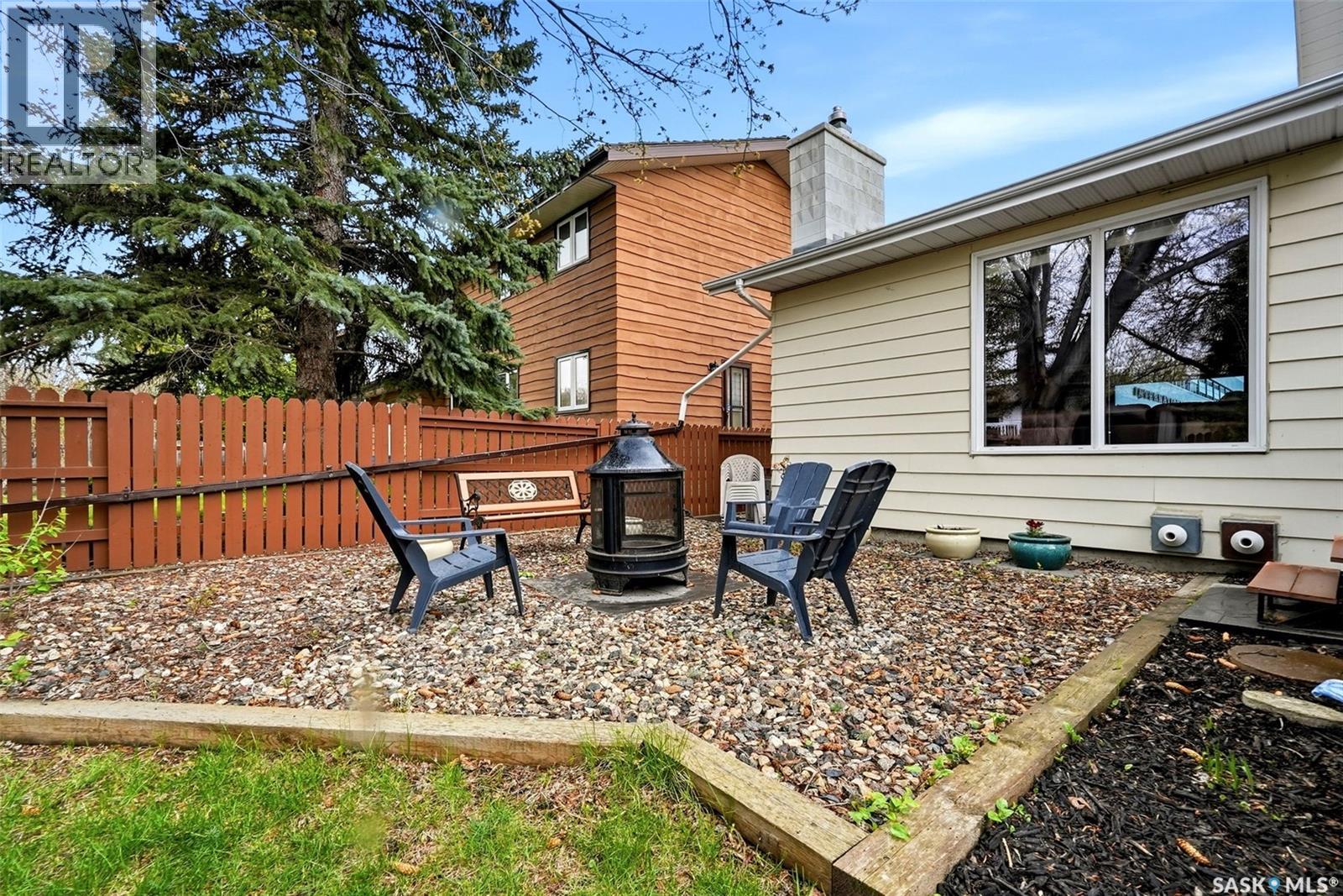 7 Cowie Road, Regina, Saskatchewan  S4S 6S2 - Photo 48 - SK036686