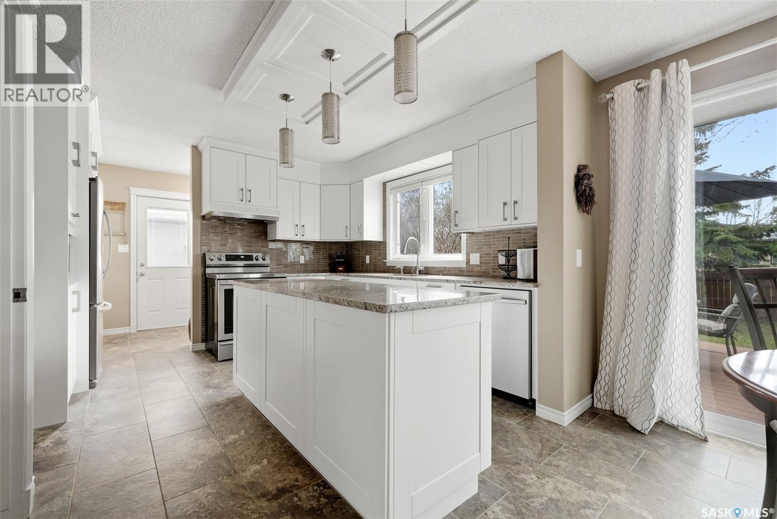 7 Cowie Road, Regina, Saskatchewan  S4S 6S2 - Photo 9 - SK036686