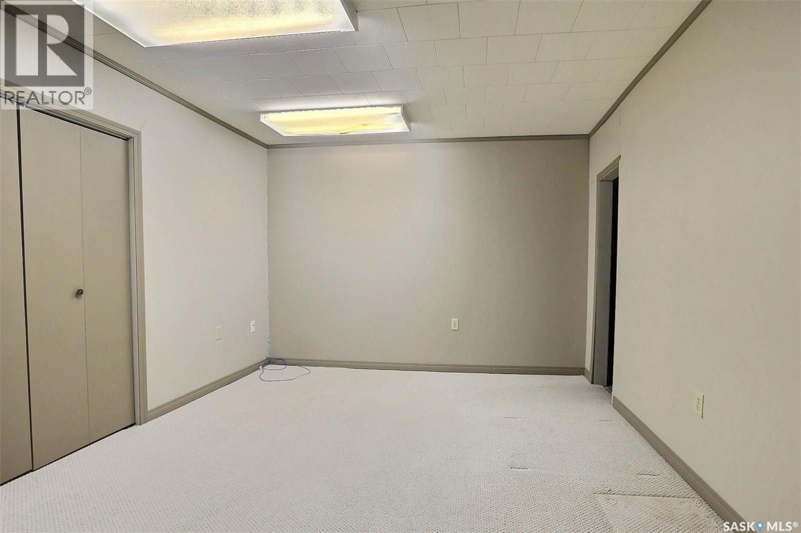 97 Compton Road, Regina, Saskatchewan  S4S 2Y4 - Photo 24 - SK036574