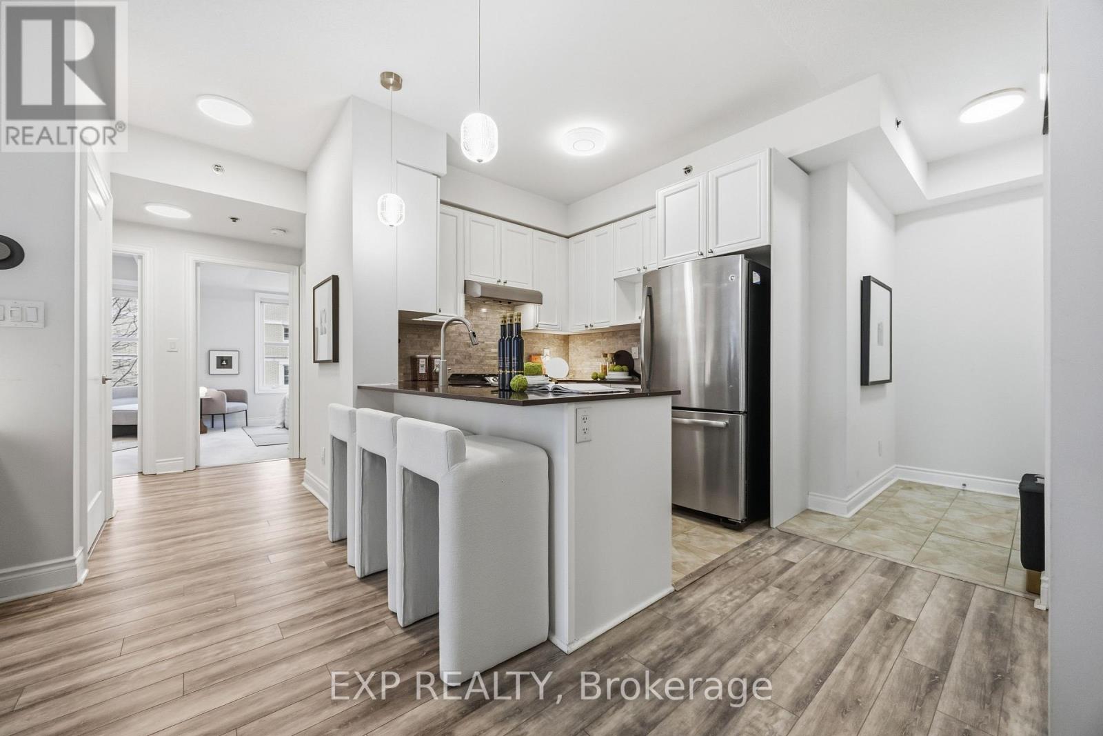211 - 28 Prince Regent Street, Markham, Ontario L6C 0V5 - Photo 5 - N13150168