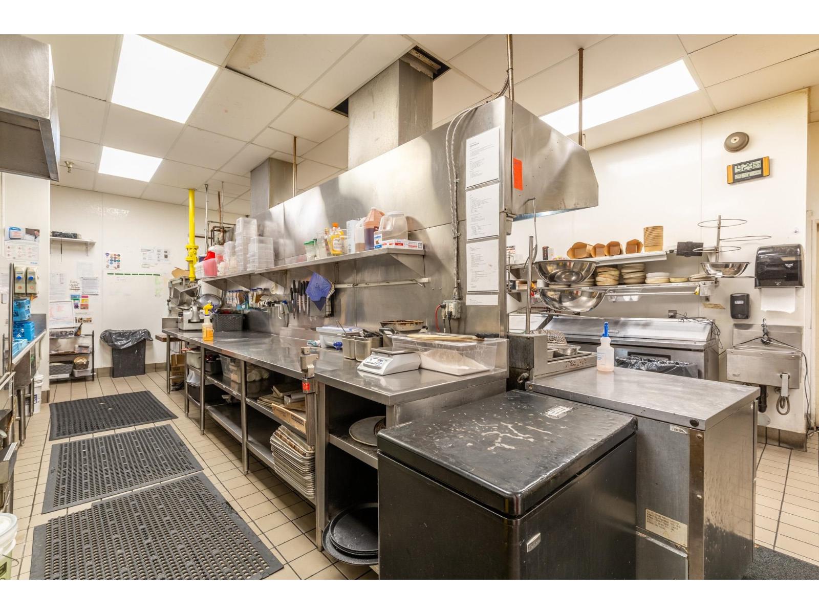 5708 176 & 5747 176a Street, Surrey, British Columbia V2Y 3J6 - Photo 26 - C8078914