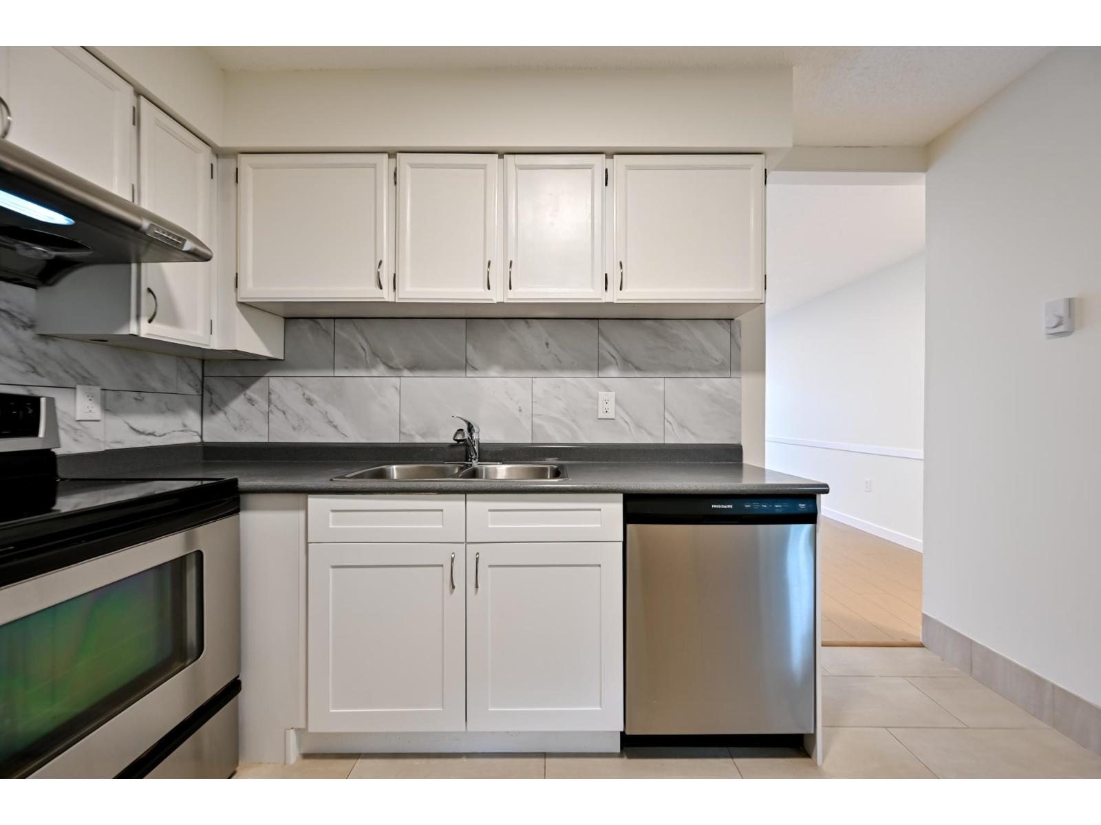 72 3030 Trethewey Street, Abbotsford, British Columbia  V2T 4N2 - Photo 11 - R3125341