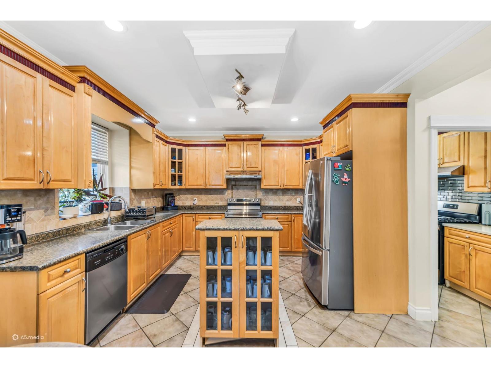 14893 67a Avenue, Surrey, British Columbia  V3S 0P3 - Photo 12 - R3126327