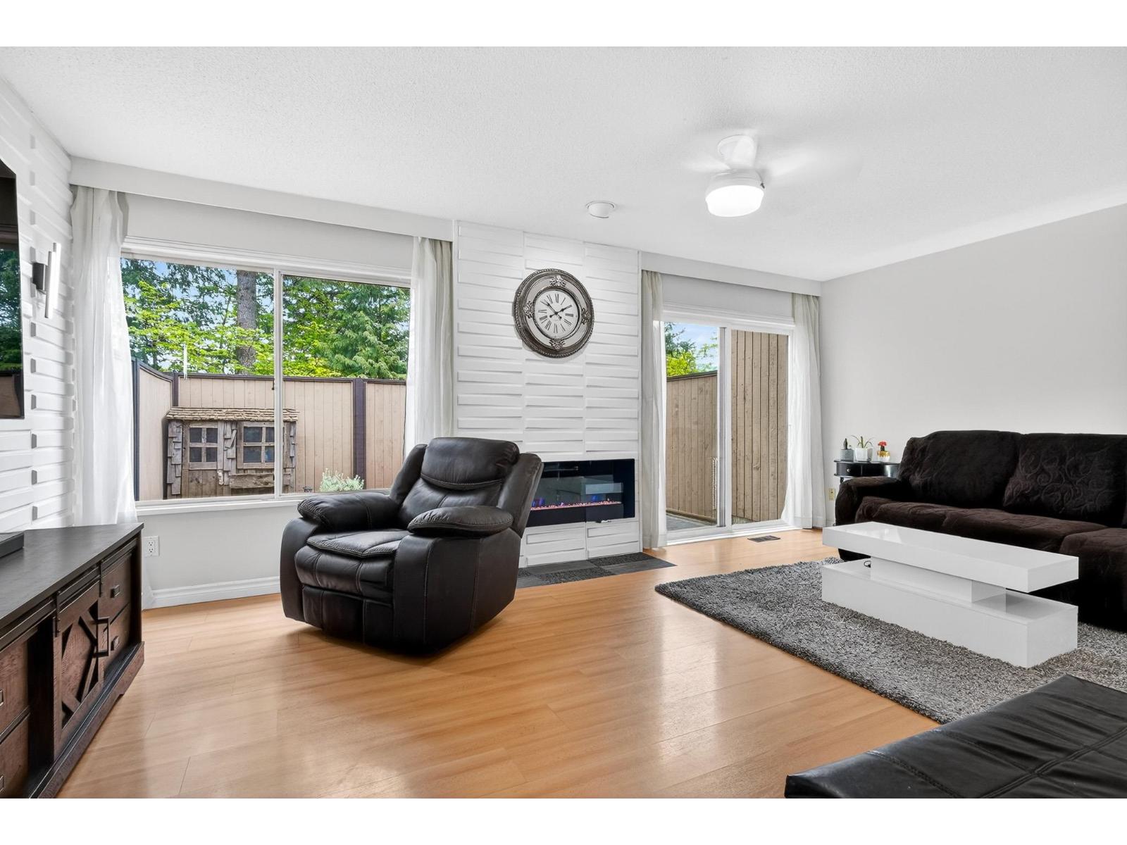 32 3015 Trethewey Street, Abbotsford, British Columbia  V2T 3R4 - Photo 4 - R3118180