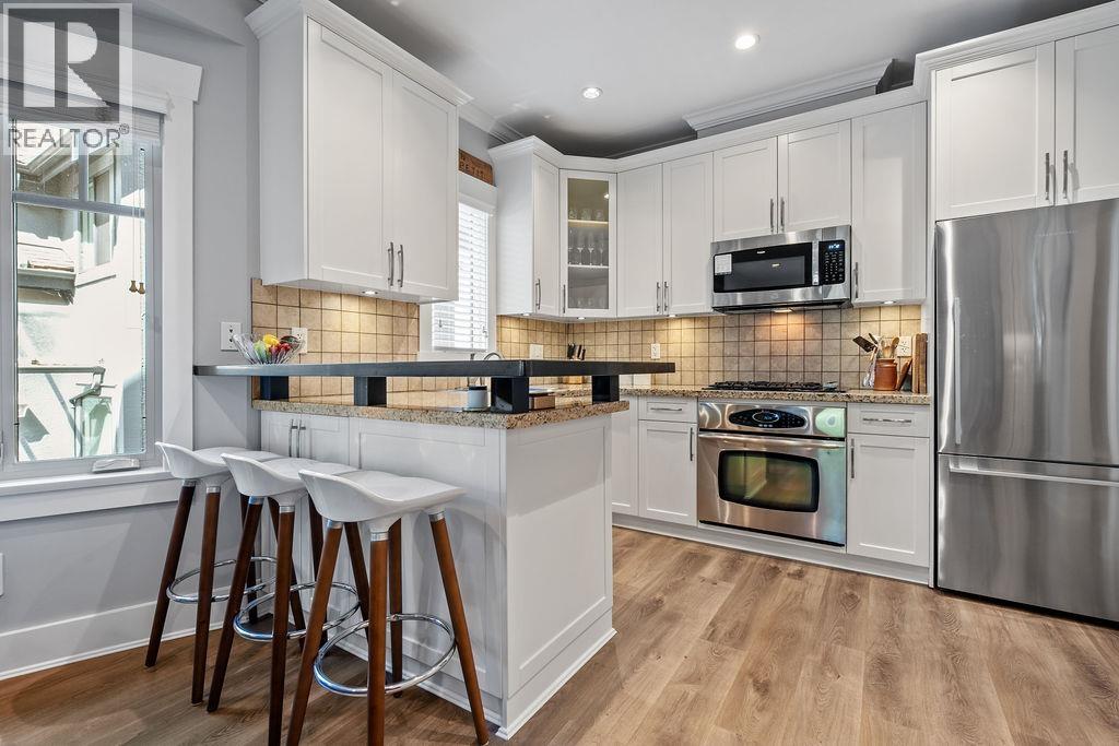 1875 W 13 Avenue, Vancouver, British Columbia  V6J 2H4 - Photo 5 - R3125337