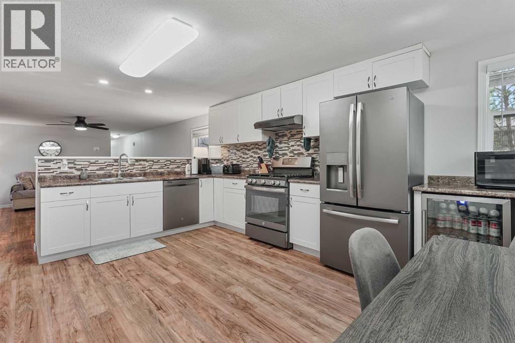 81, 1410 43 Street S, Lethbridge, Alberta T1K 3S5 - Photo 2 - A2308568