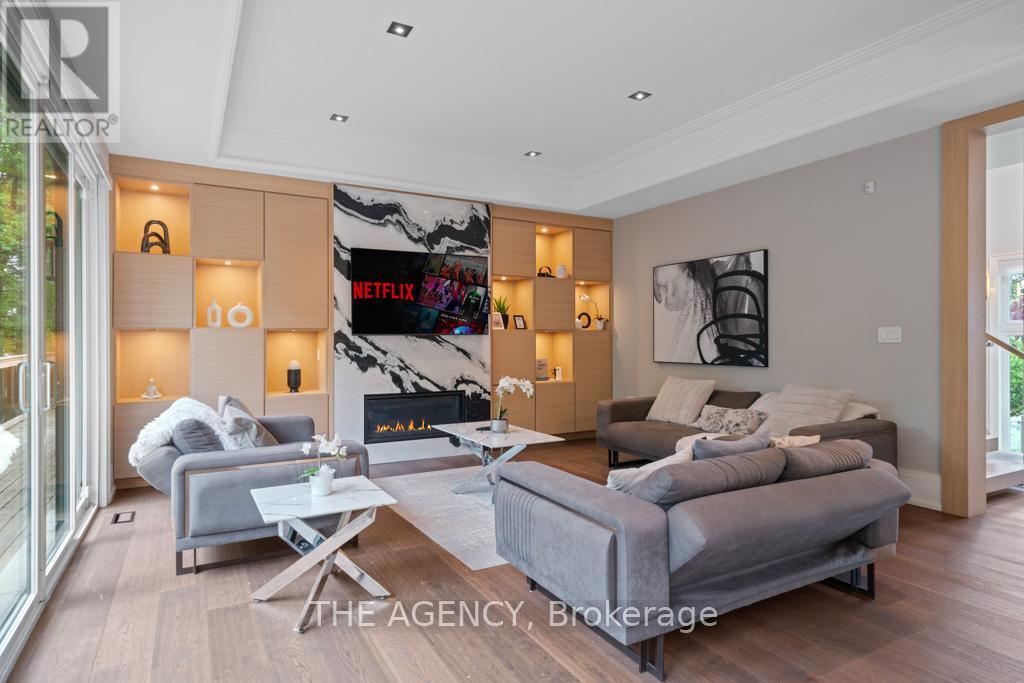 8 Frivick Court, Toronto, Ontario  M2M 3P6 - Photo 12 - C13156170