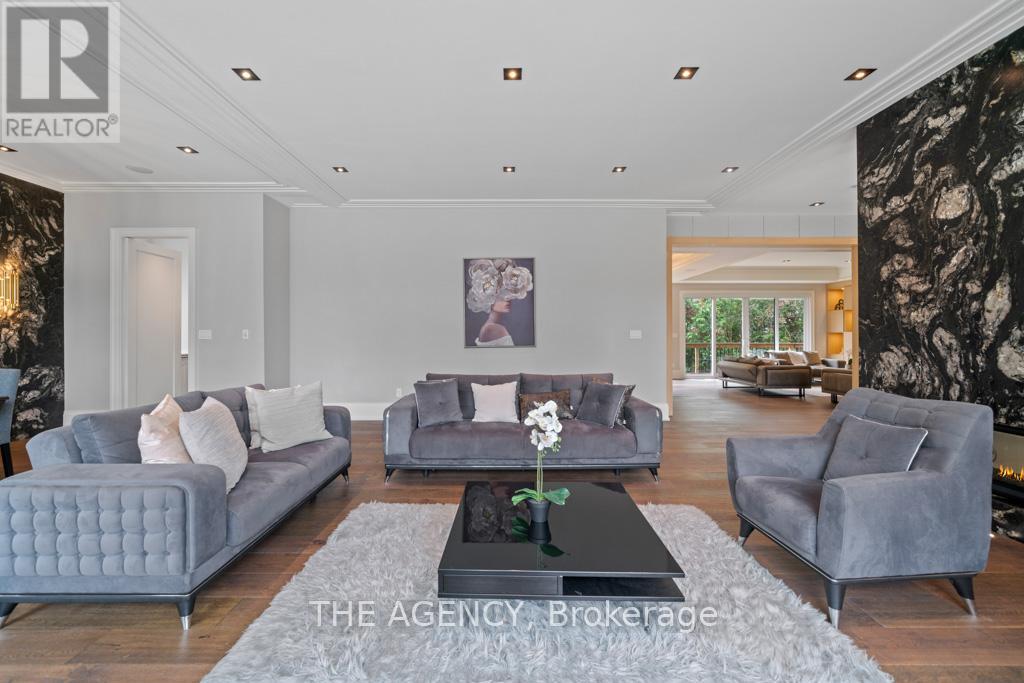 8 Frivick Court, Toronto, Ontario  M2M 3P6 - Photo 8 - C13156170