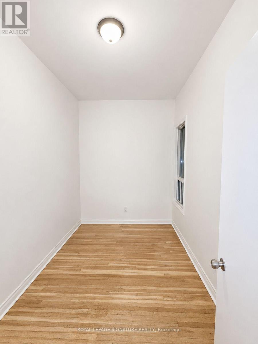 Upper - 396 Crawford Street, Toronto, Ontario M6J 2V9 - Photo 10 - C13156216
