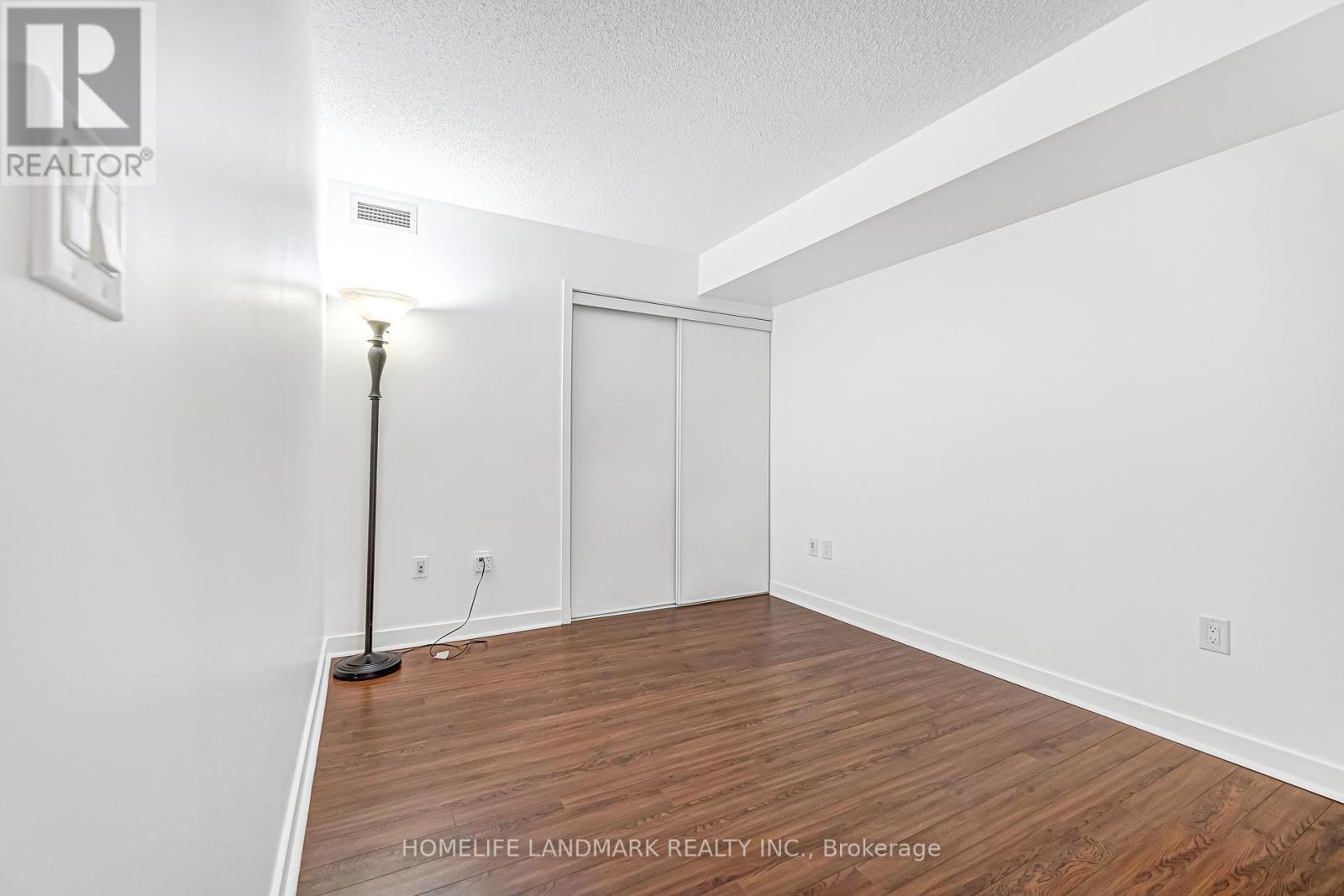 #811 - 4k Spadina Avenue, Toronto, Ontario  M5V 3Y9 - Photo 11 - C13156292