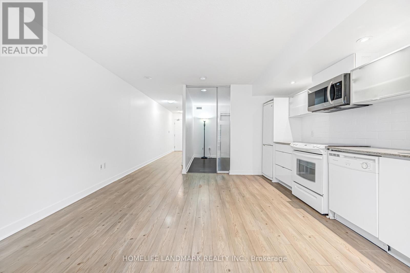 #811 - 4k Spadina Avenue, Toronto, Ontario  M5V 3Y9 - Photo 6 - C13156292