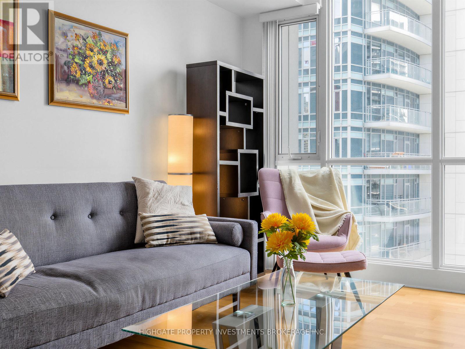 2311 - 295 Adelaide Street W, Toronto, Ontario  M5V 0L4 - Photo 12 - C13156380