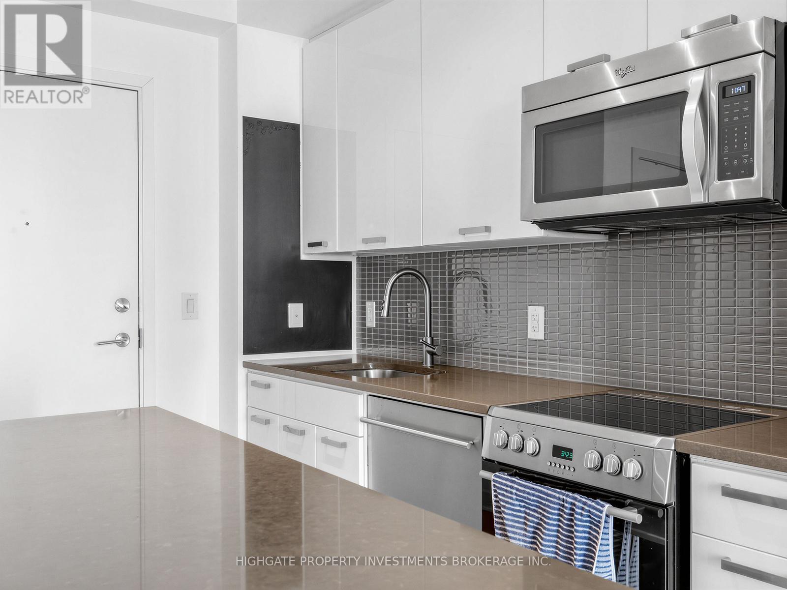 2311 - 295 Adelaide Street W, Toronto, Ontario  M5V 0L4 - Photo 5 - C13156380