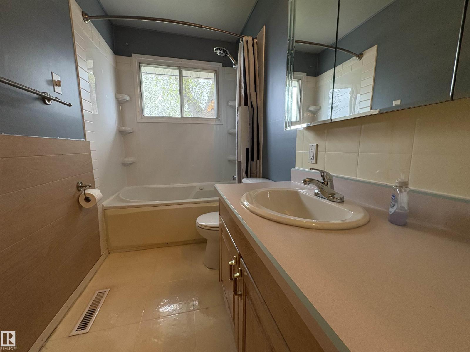 13023 90 St Nw, Edmonton, Alberta  T5E 3M4 - Photo 15 - E4489083