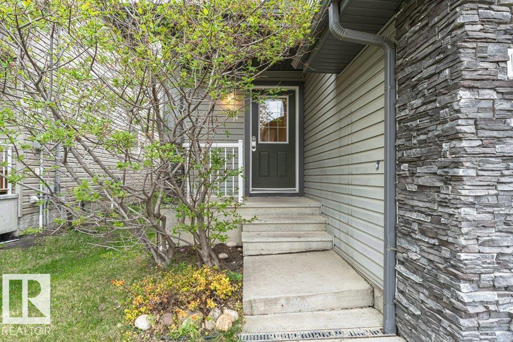 2314 Lemieux Pl Nw, Edmonton, Alberta  T6R 0C2 - Photo 2 - E4489089