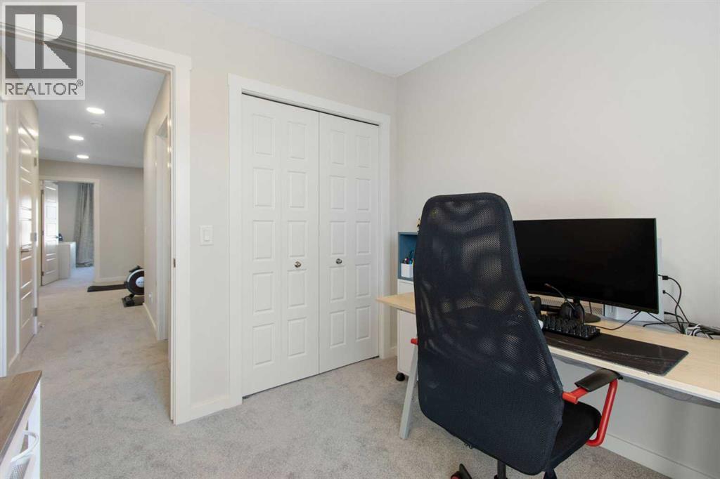 24 Heartwood Lane SE, Calgary, Alberta  T3S 0P9 - Photo 28 - A2310575