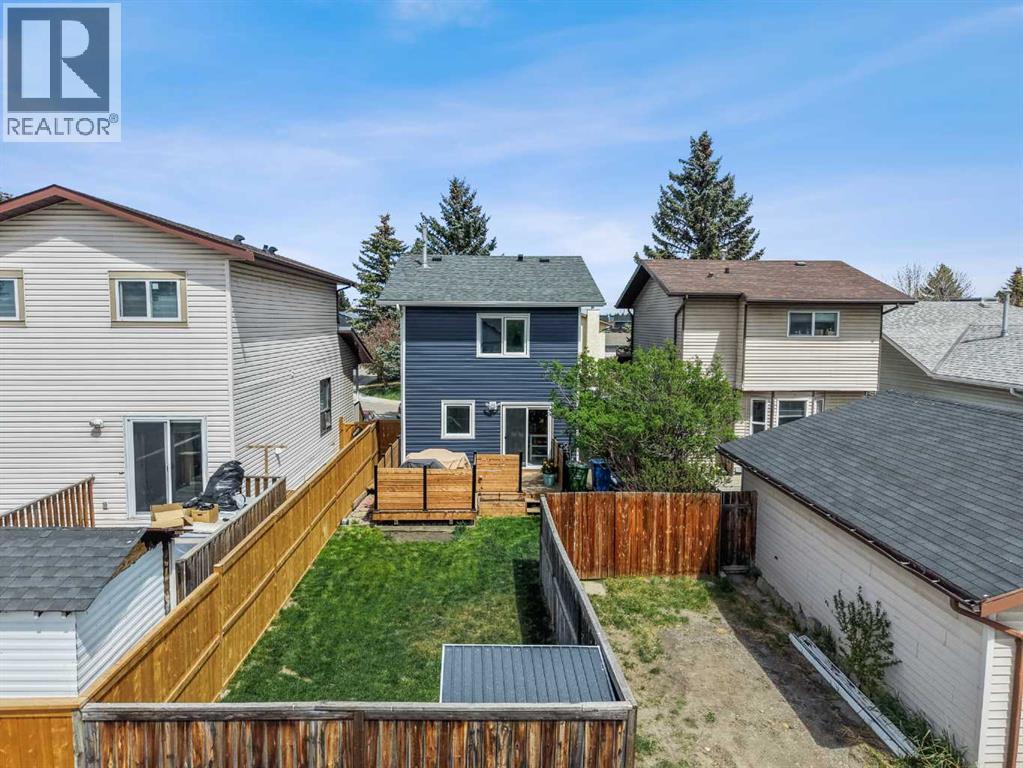 63 Falmere Way NE, Calgary, Alberta  T3J 2Y7 - Photo 6 - A2312029