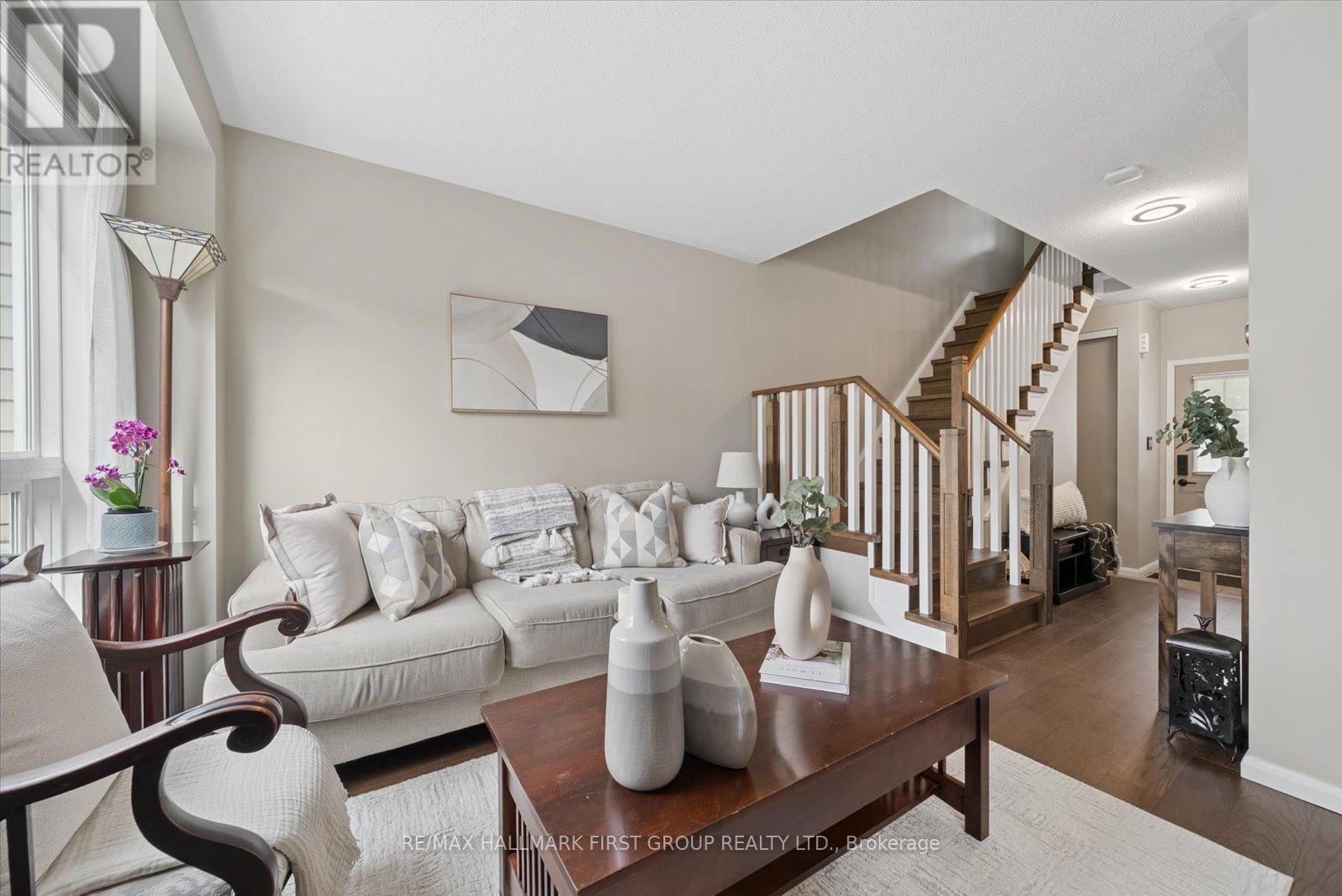 52 Anchorage Avenue, Whitby, Ontario  L1N 9P1 - Photo 7 - E13156072