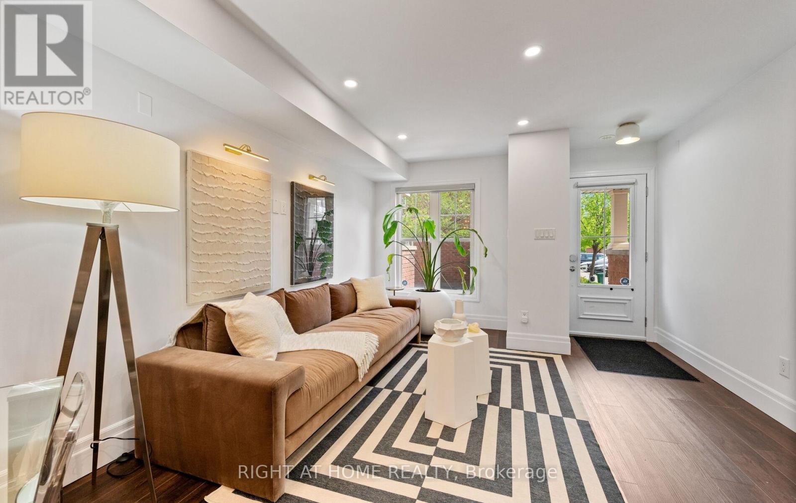 12 - 50 Mendelssohn Street, Toronto, Ontario  M1L 0G8 - Photo 2 - E13156094