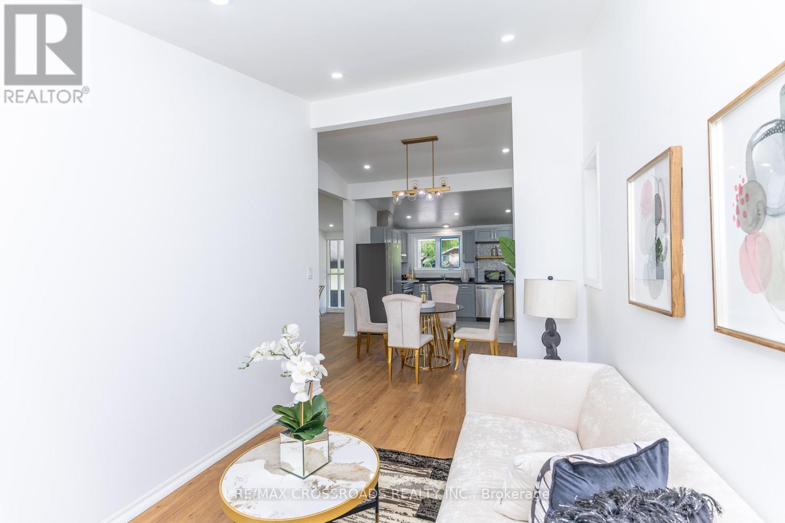 47 Munson Crescent, Toronto, Ontario  M1P 3M8 - Photo 12 - E13156258