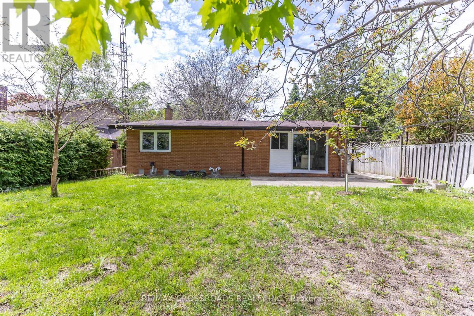 47 Munson Crescent, Toronto, Ontario  M1P 3M8 - Photo 47 - E13156258