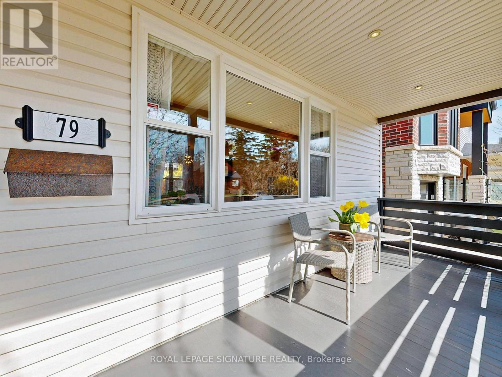 79 Meighen Avenue, Toronto, Ontario  M4B 2H4 - Photo 3 - E13156278