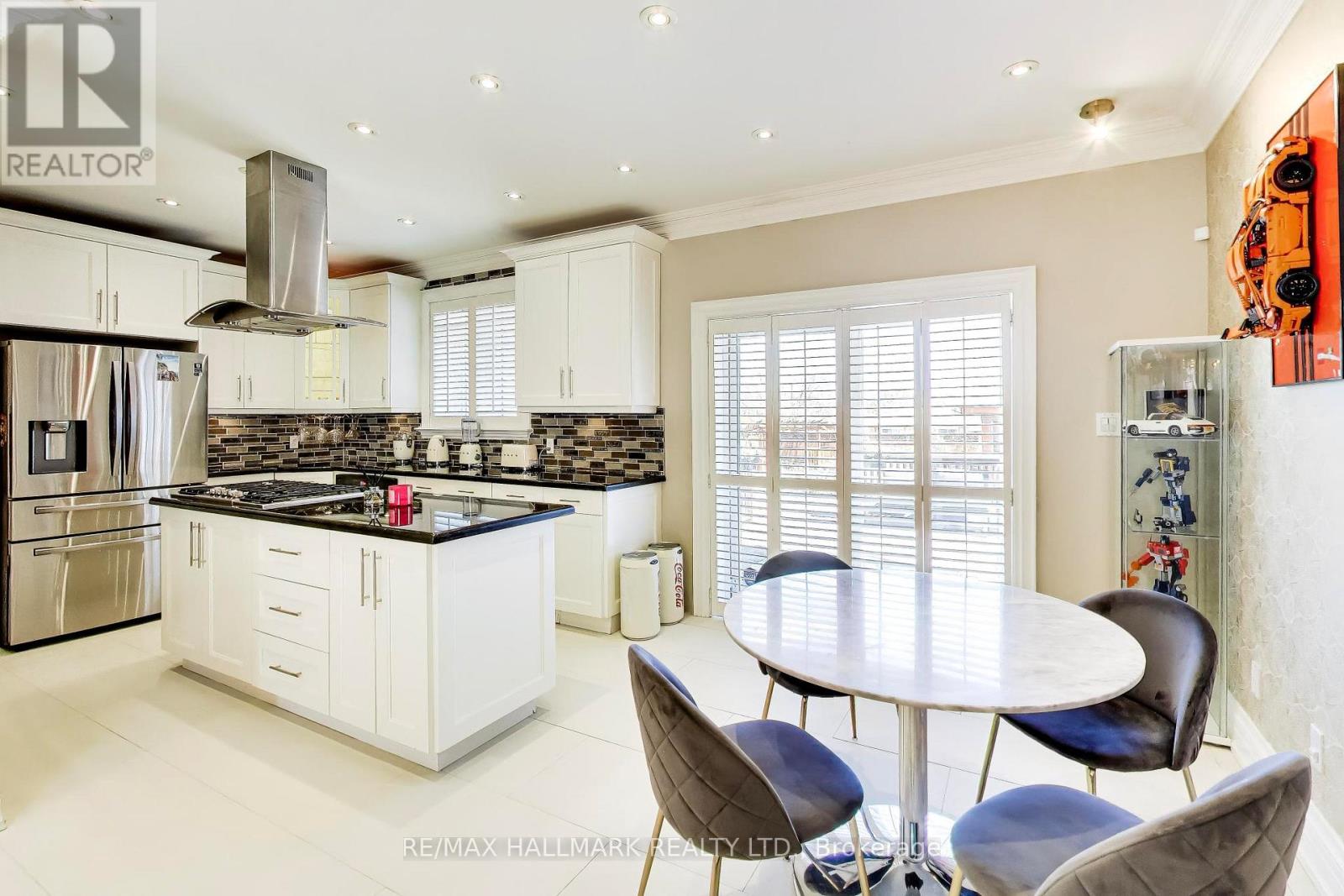 31 Ivanhoe Court, Toronto, Ontario  M1R 3G8 - Photo 16 - E13156306