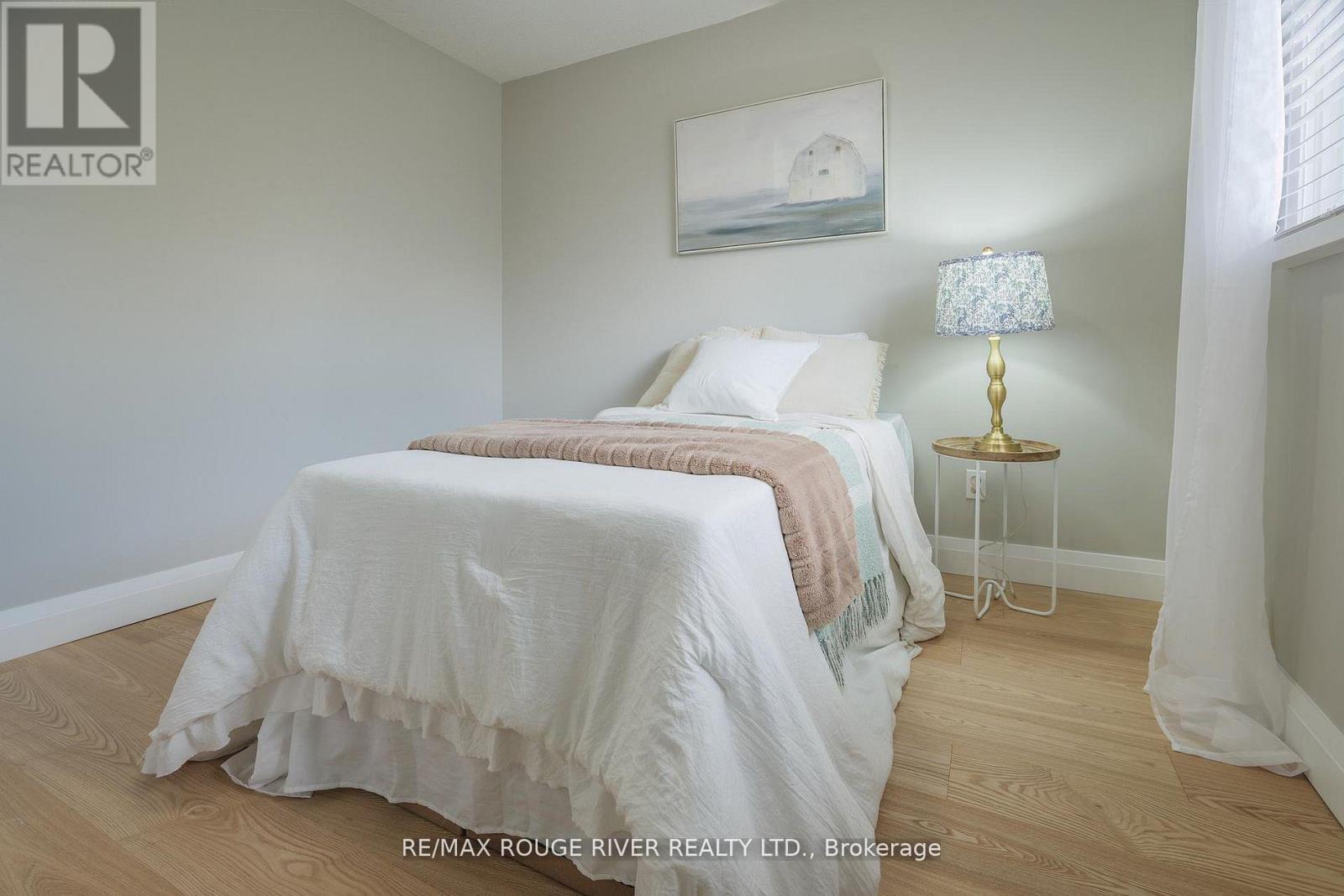 1819 Post Drive, Pickering, Ontario  L1V 4S8 - Photo 30 - E13156378