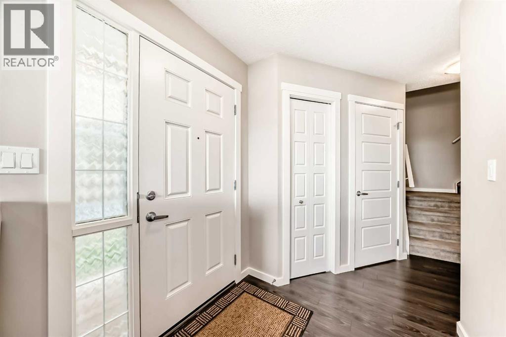 901, 2400 Ravenswood View SE, Airdrie, Alberta  T4A 0V7 - Photo 4 - A2312538