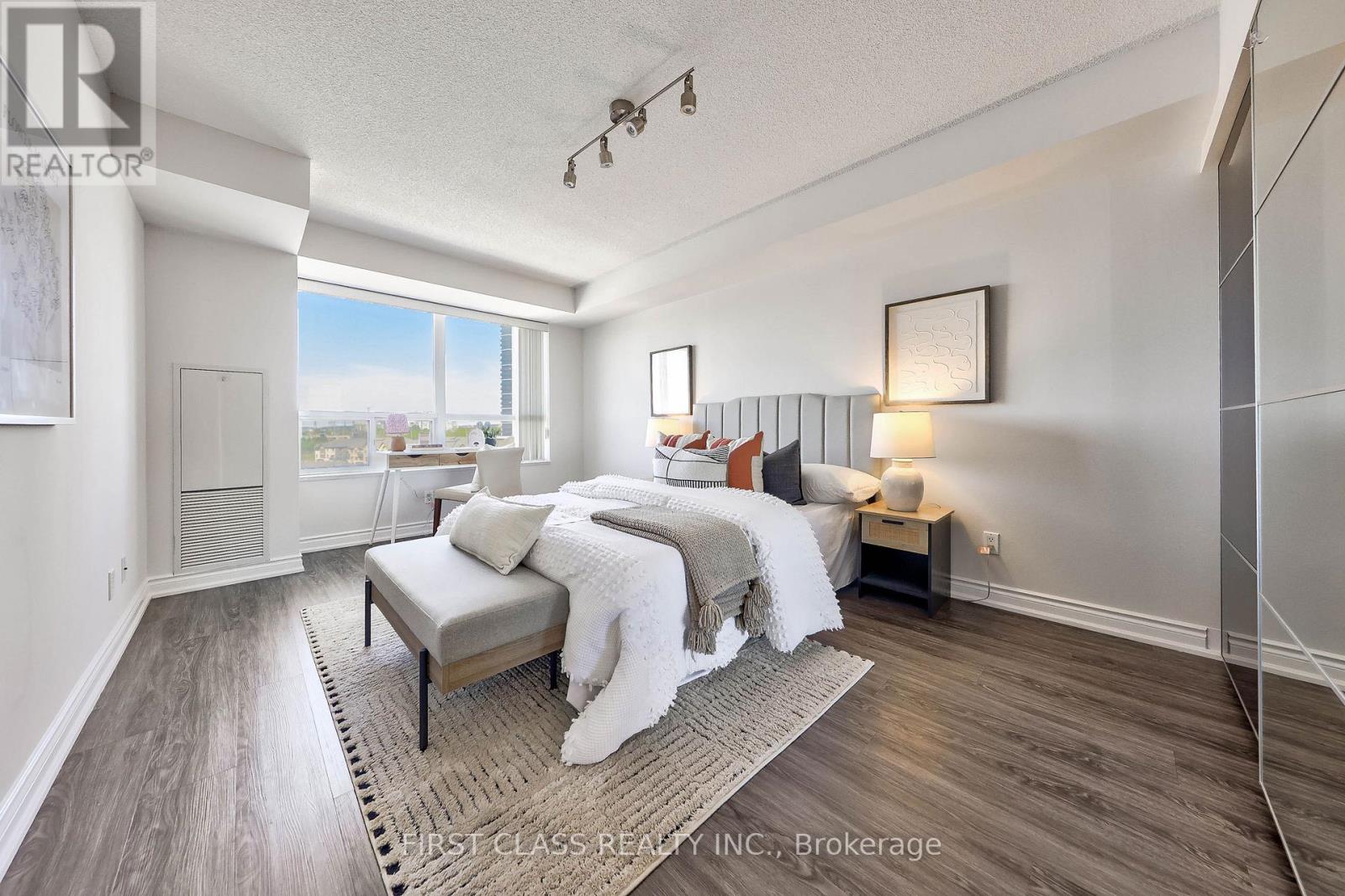 916 - 37 Galleria Parkway, Markham, Ontario  L3T 0A5 - Photo 11 - N13156252