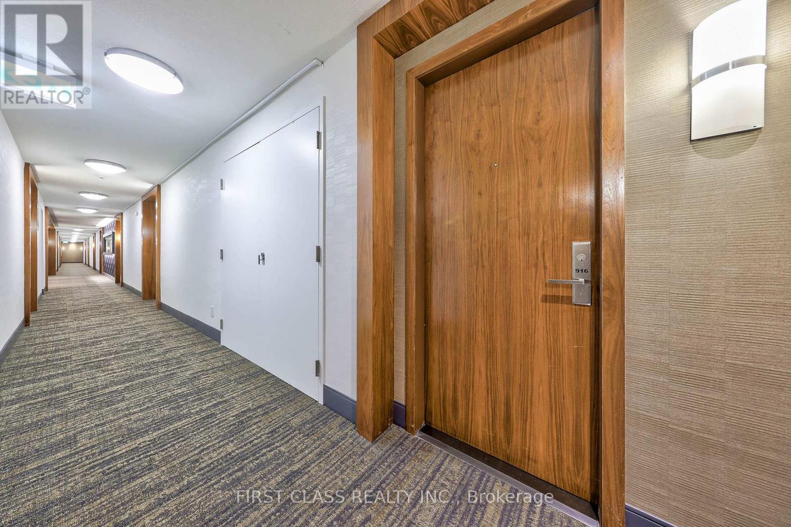 916 - 37 Galleria Parkway, Markham, Ontario  L3T 0A5 - Photo 4 - N13156252