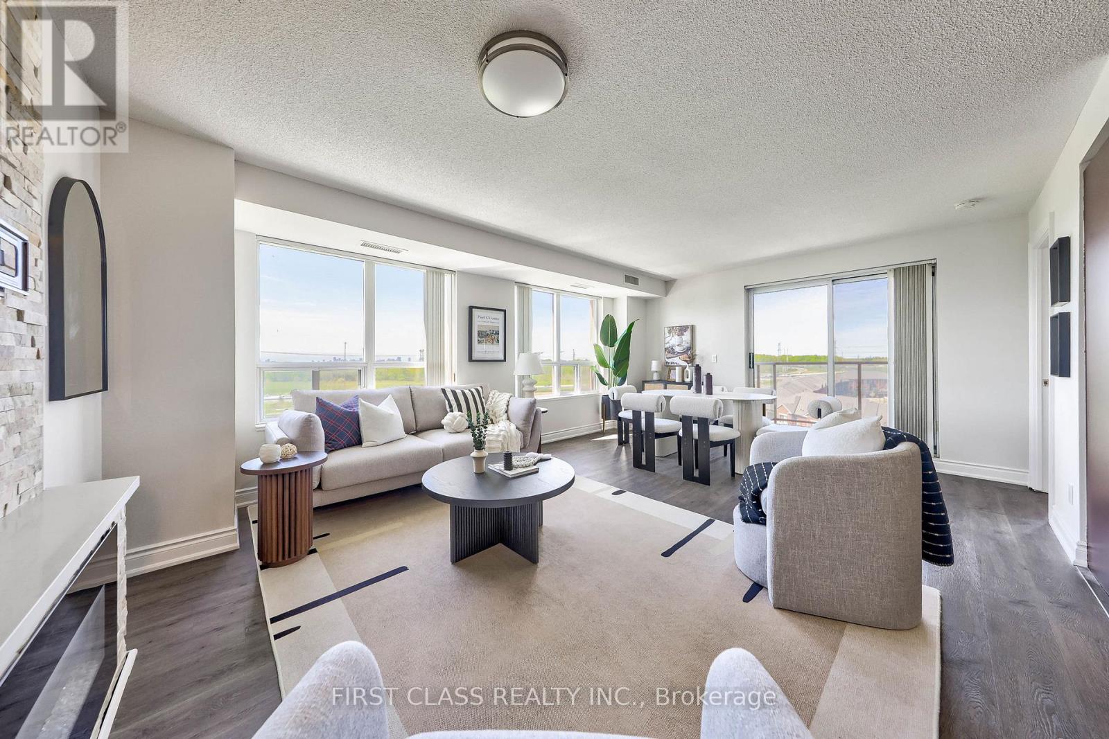 916 - 37 Galleria Parkway, Markham, Ontario  L3T 0A5 - Photo 5 - N13156252