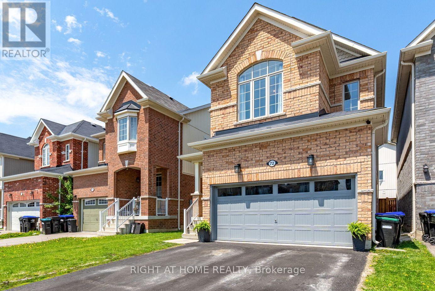 72 Wagner Crescent, Essa, Ontario  L3W 0R7 - Photo 2 - N13156312