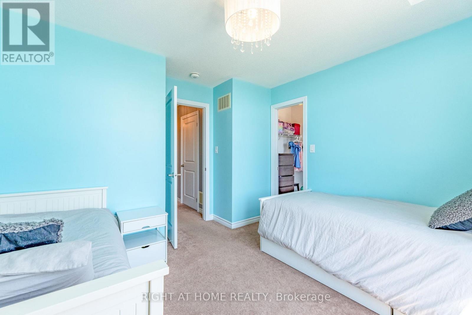 72 Wagner Crescent, Essa, Ontario  L3W 0R7 - Photo 24 - N13156312