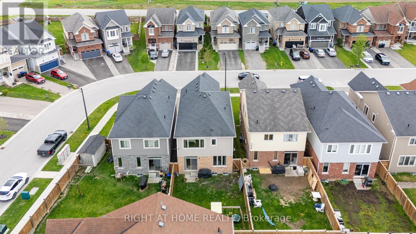 72 Wagner Crescent, Essa, Ontario  L3W 0R7 - Photo 50 - N13156312