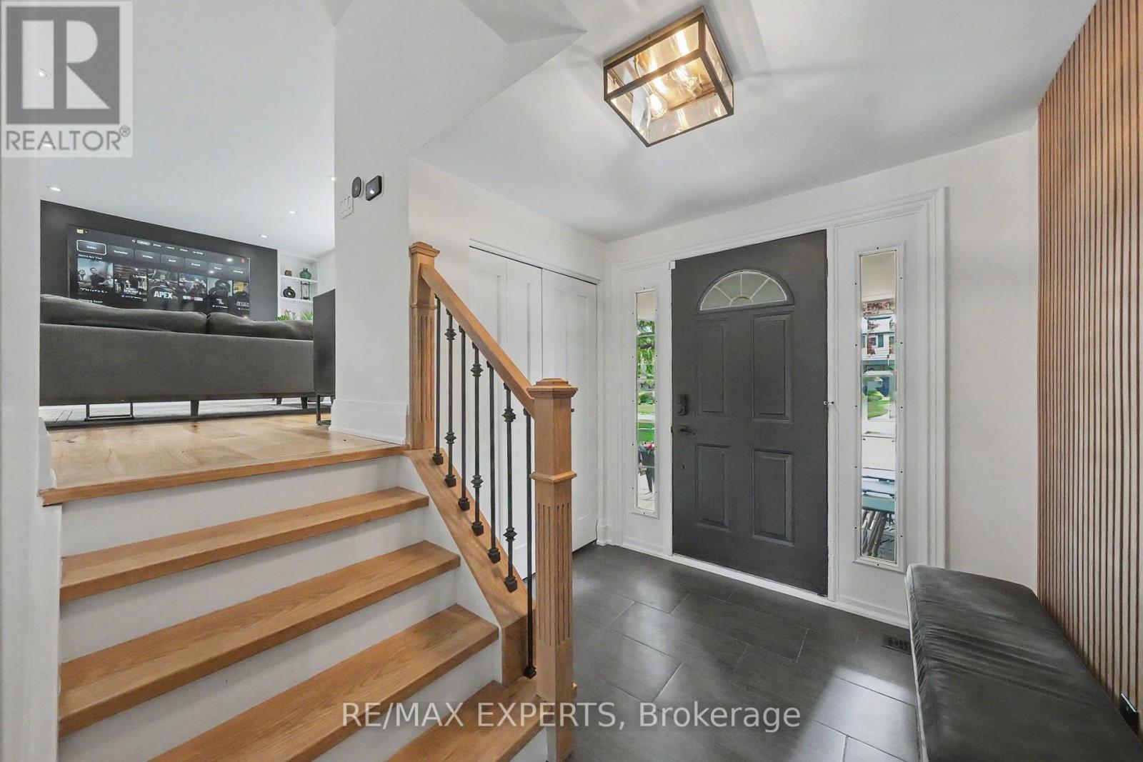 21 Bigwin Drive, Aurora, Ontario  L4G 3C4 - Photo 6 - N13155954