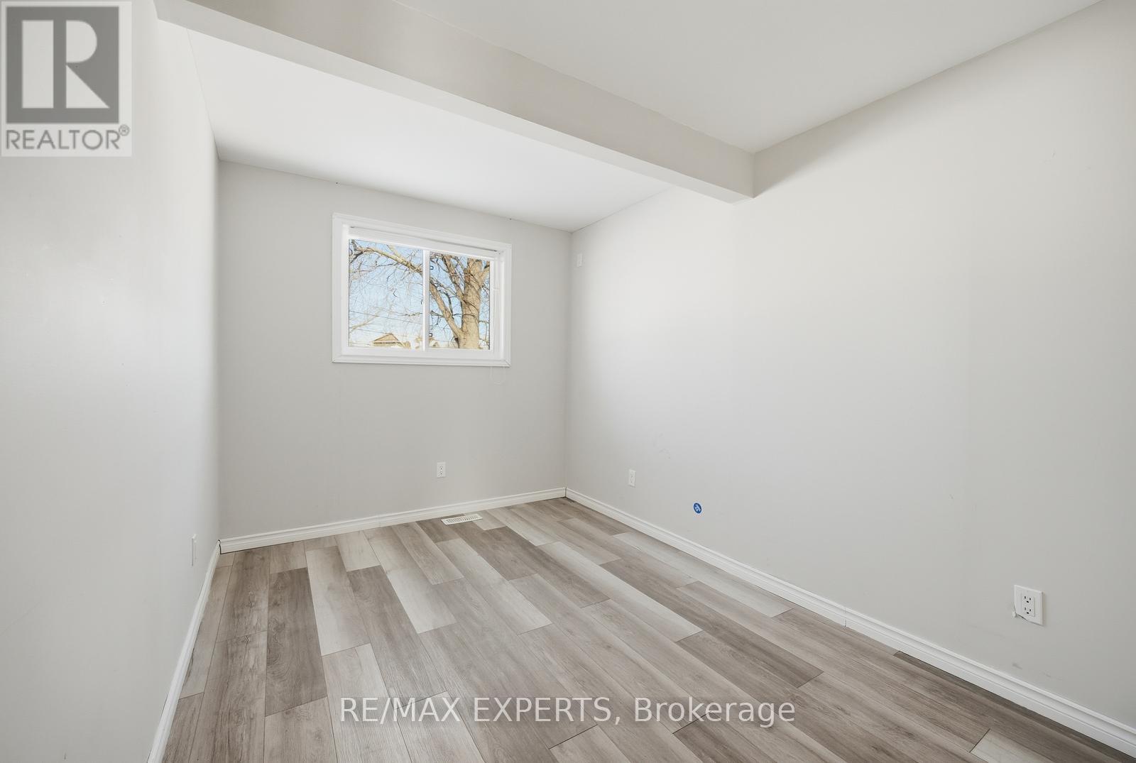 155 Woodfield Drive, Georgina, Ontario  L0E 1N0 - Photo 18 - N13155994