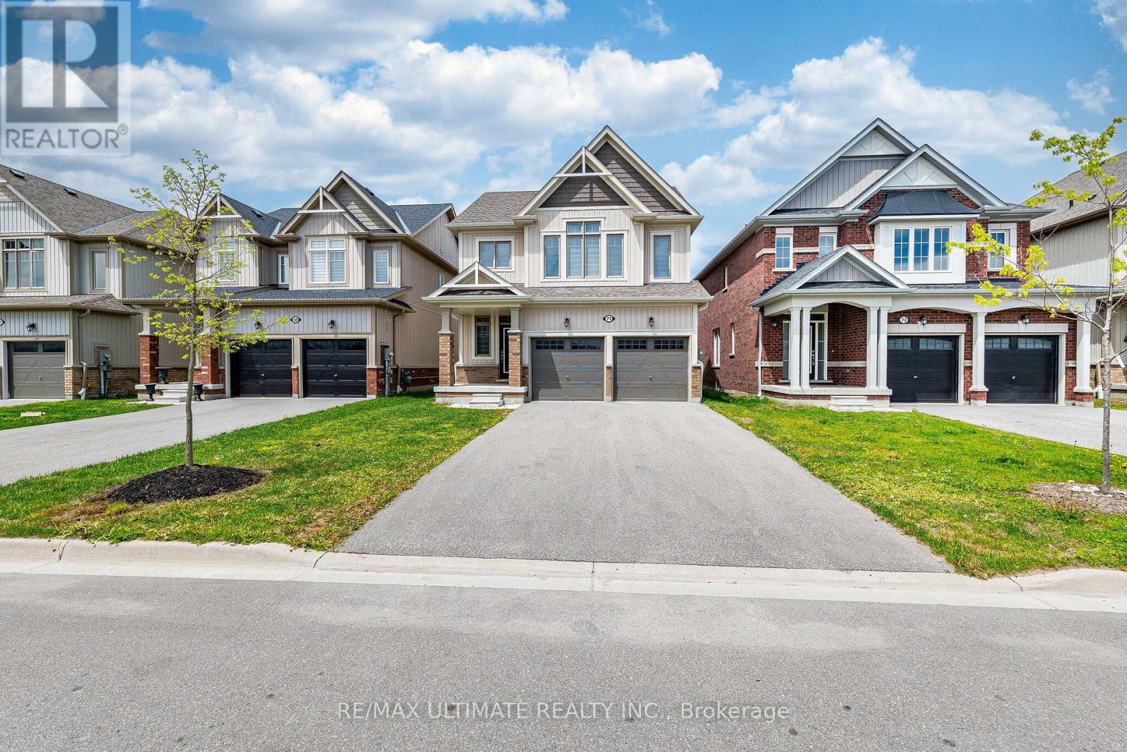 71 Tracey Lane, Collingwood, Ontario  L9Y 3V2 - Photo 2 - S13156398