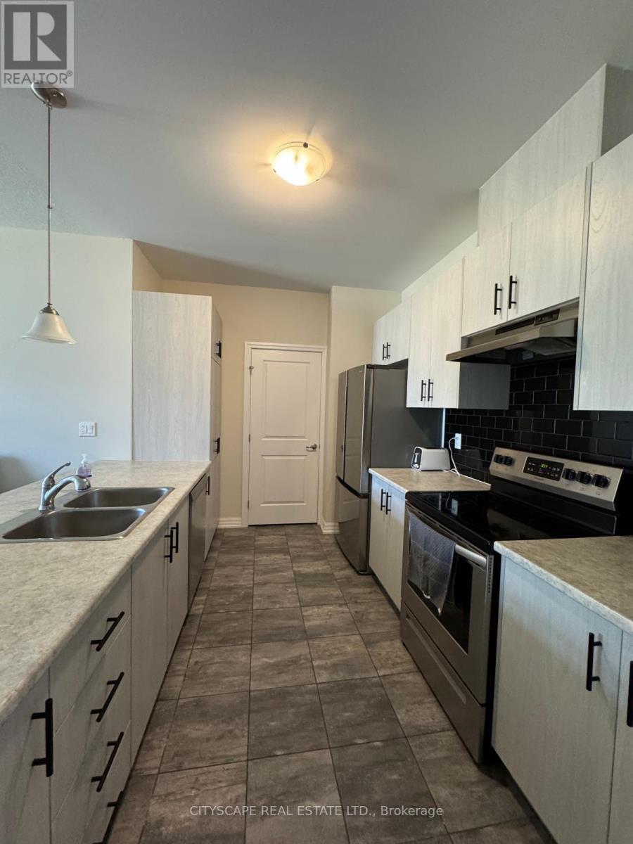 13 - 4311 Mann Street, Niagara Falls, Ontario  L2G 0E7 - Photo 5 - X13033324