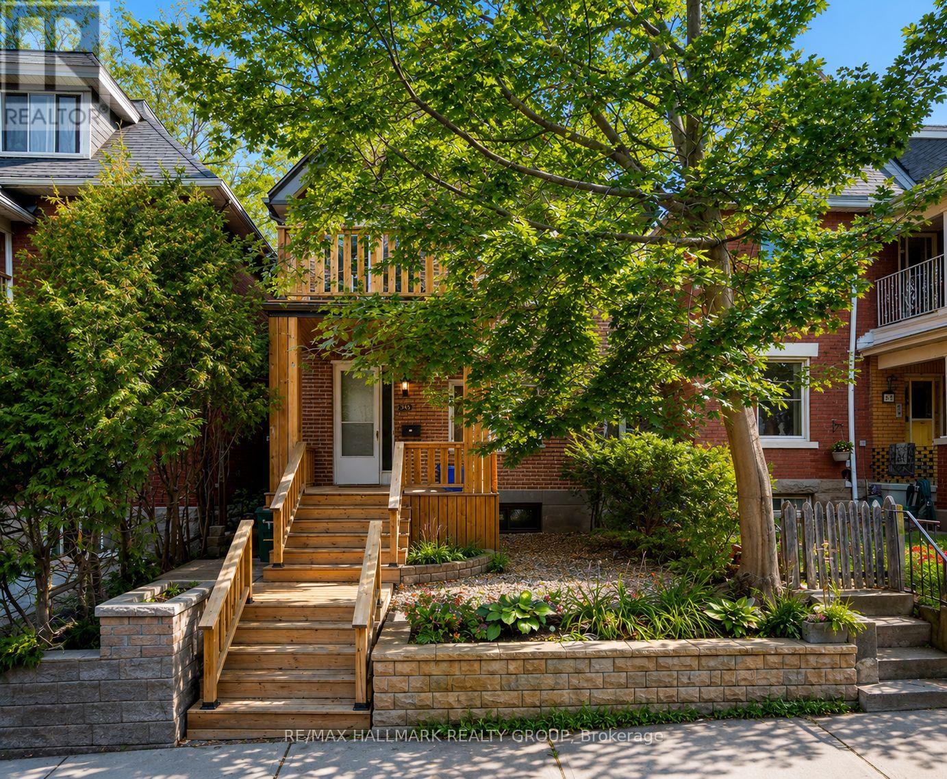 2 - 133 Spadina Avenue, Ottawa, Ontario  K1Y 2C2 - Photo 1 - X13021144