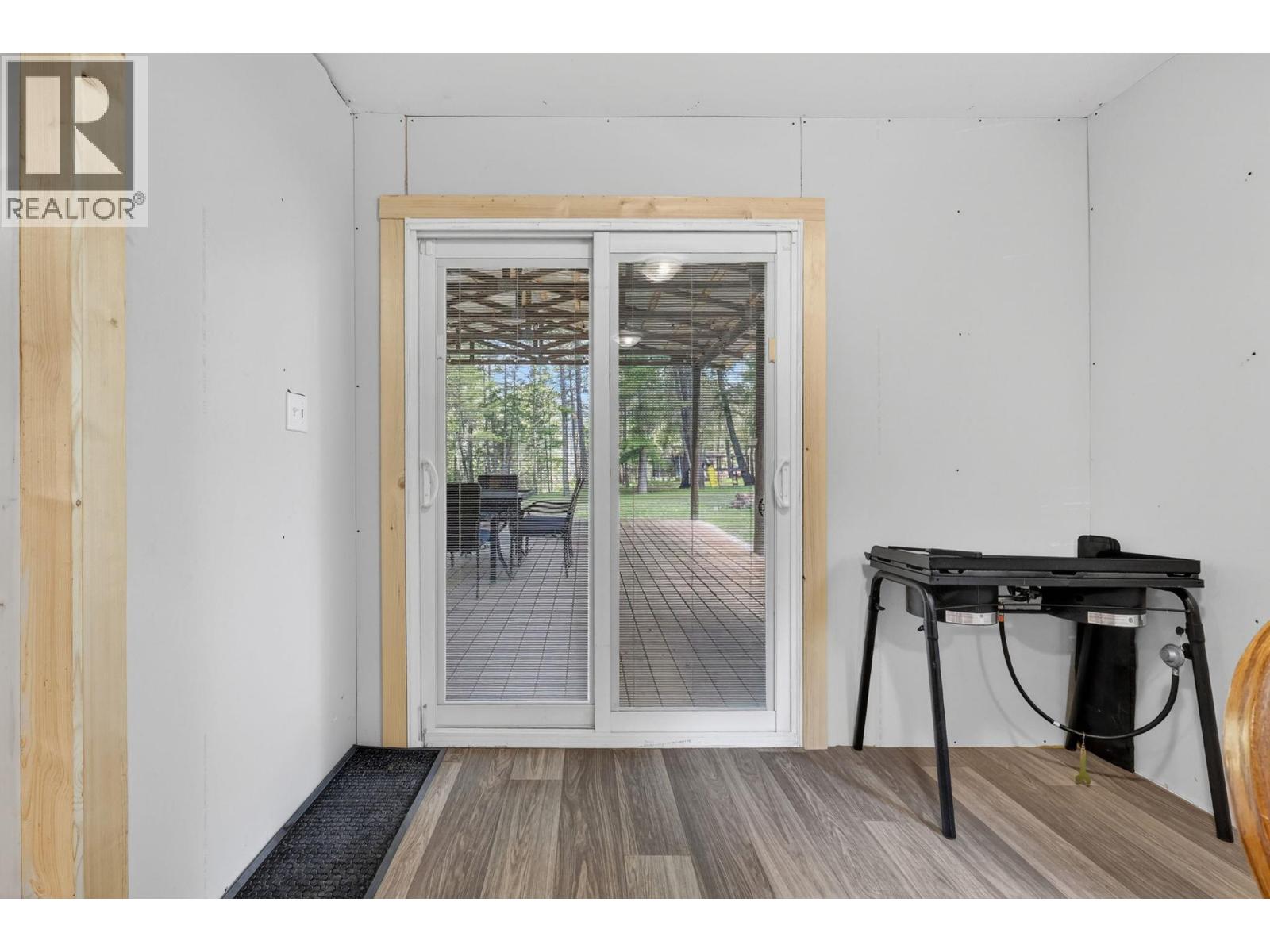 3295 Fiva Creek Road S, Westbridge, British Columbia V0H 2B0 - Photo 14 - 10388307
