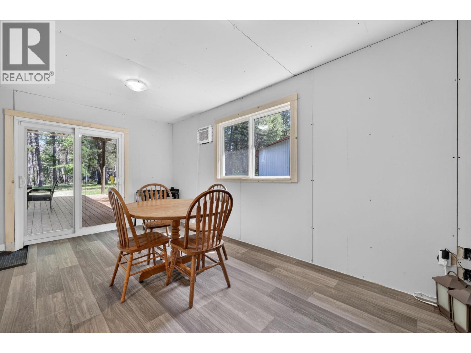 3295 Fiva Creek Road S, Westbridge, British Columbia V0H 2B0 - Photo 16 - 10388307