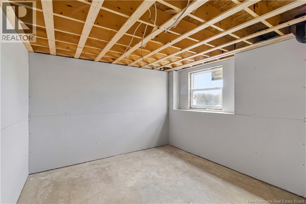 5 Brizley Street, Oromocto, New Brunswick  E2V 4R1 - Photo 33 - NB139168