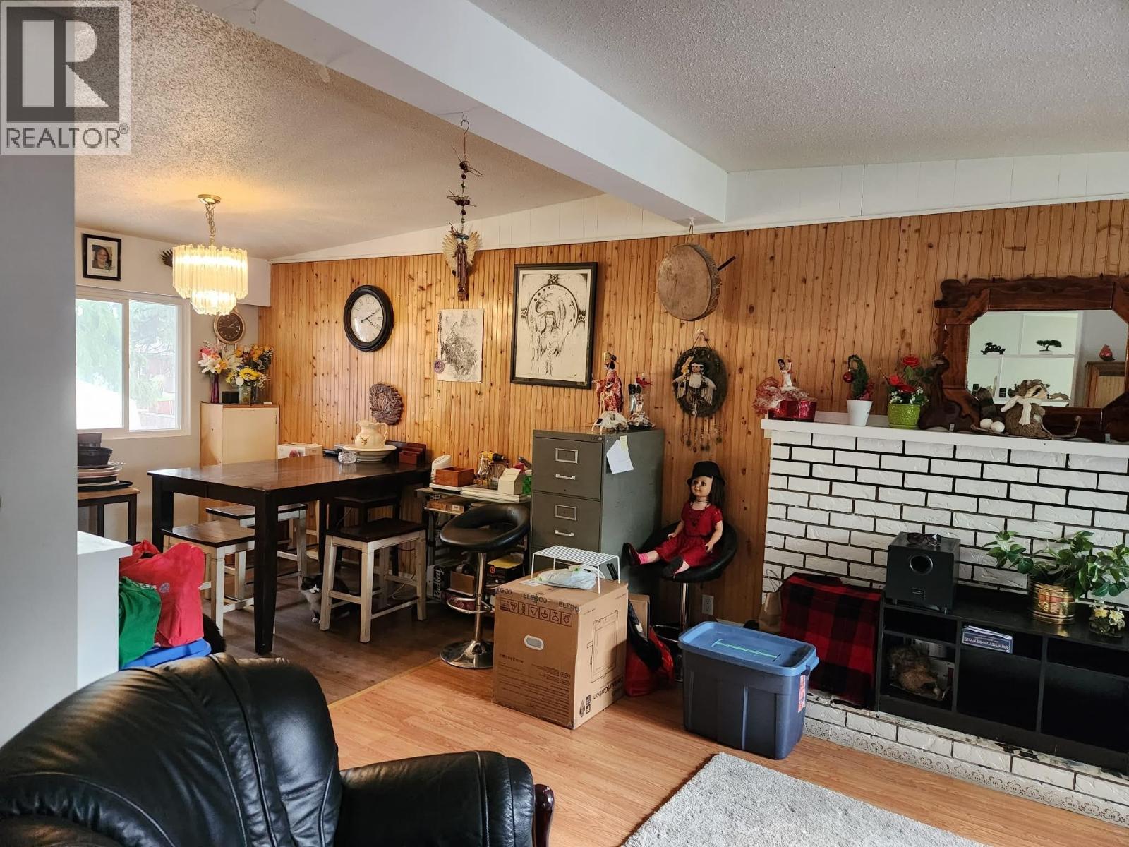 164 Douglas Street, Prince George, British Columbia  V2M 2L8 - Photo 2 - R3126217