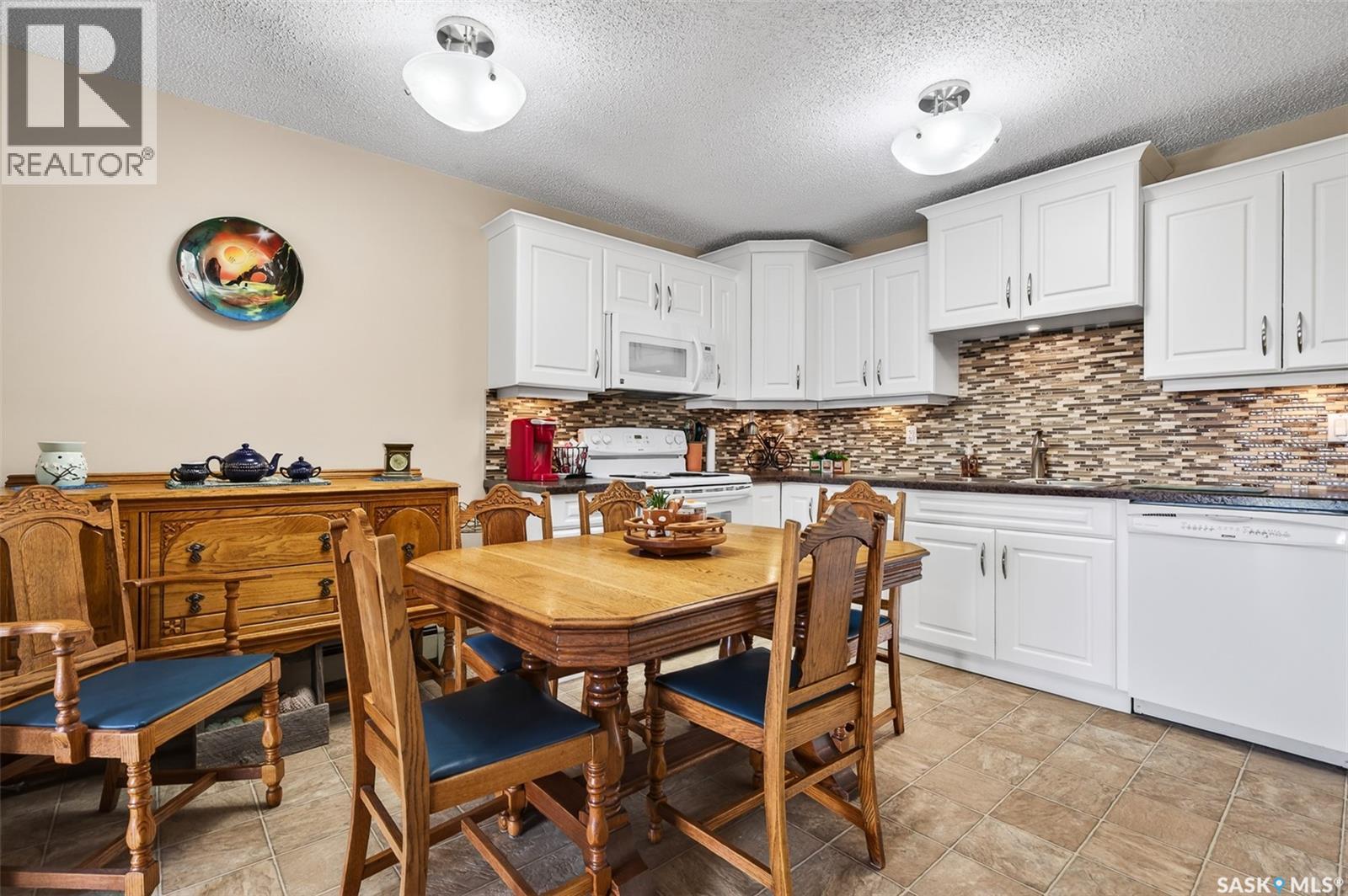 308 55 Wood Lily Drive, Moose Jaw, Saskatchewan  S6J 1H1 - Photo 5 - SK036708