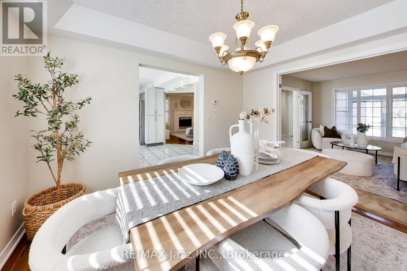 6 West Side Drive, Clarington, Ontario  L1C 4Y8 - Photo 10 - E13156546