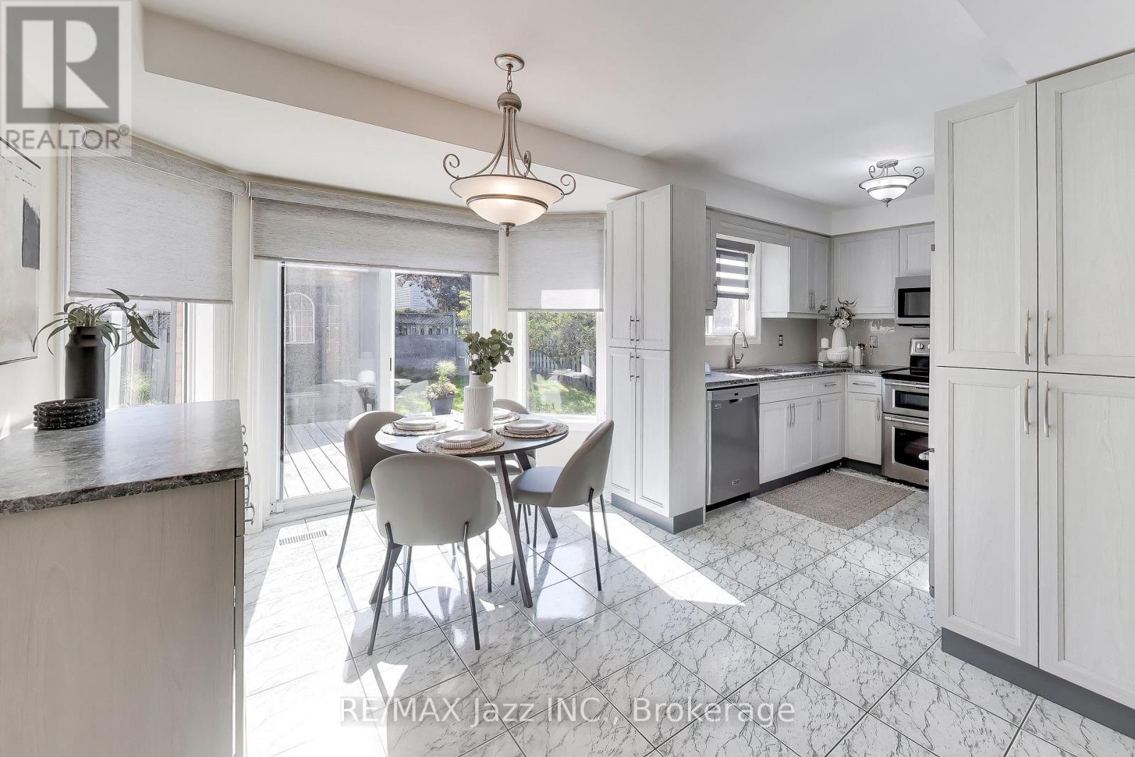6 West Side Drive, Clarington, Ontario  L1C 4Y8 - Photo 14 - E13156546